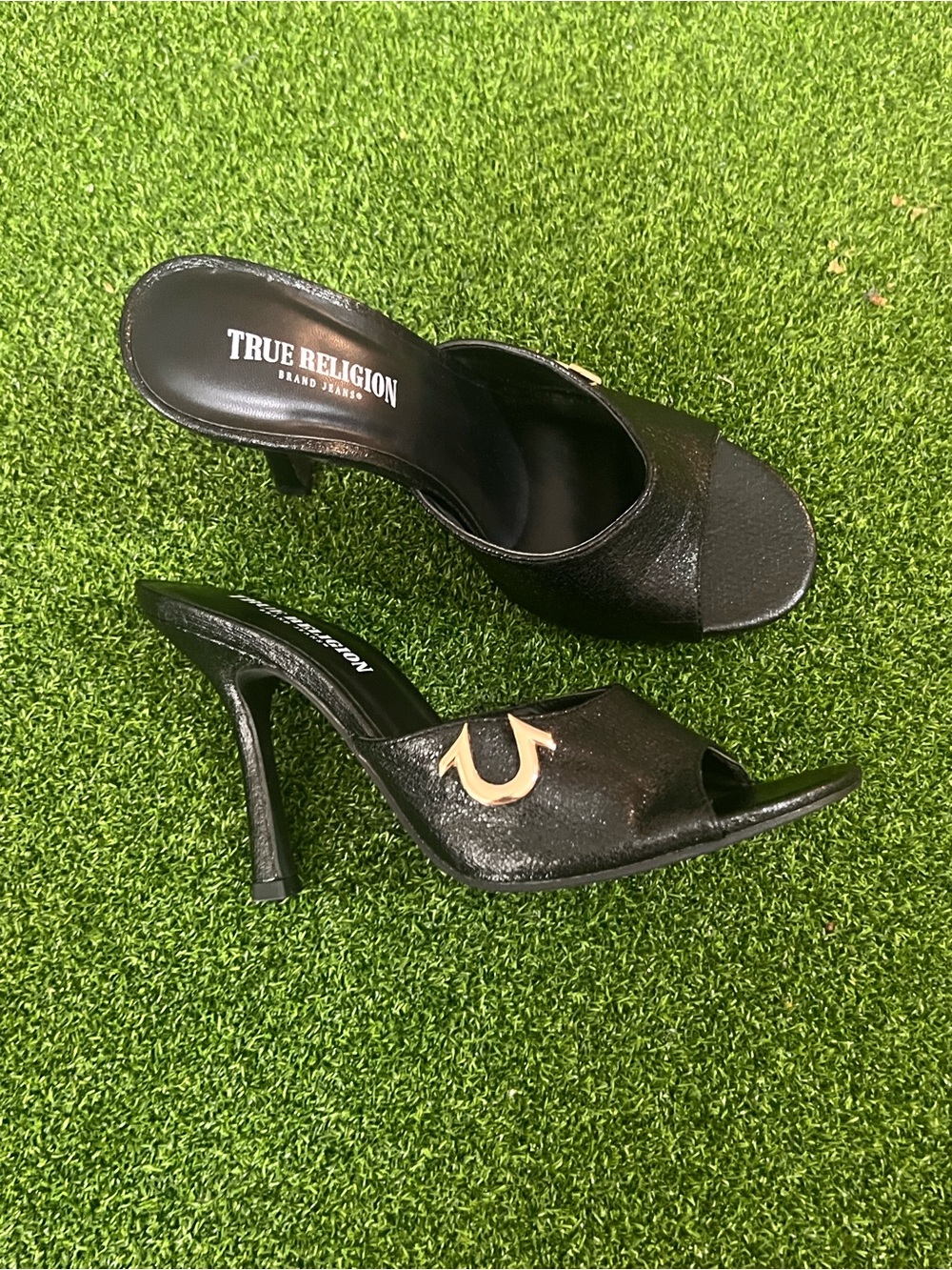 True Religion Sophia Black Gold Horseshoe Mule Heels Y2K McBling